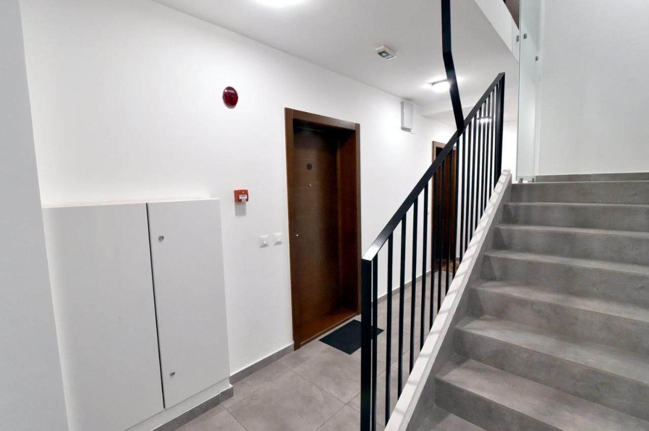 Апартаменти Tayson Square Dorcol New Location Free Garage Белград Екстер'єр фото